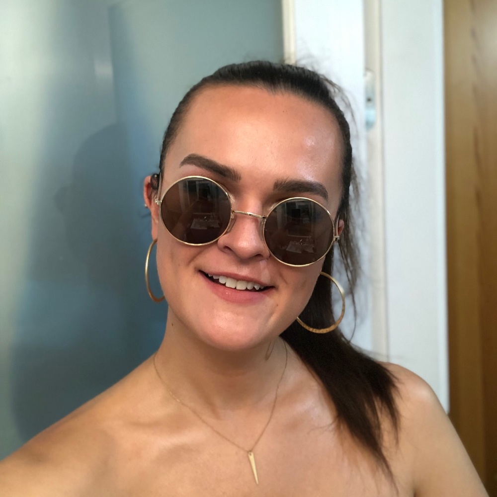 Meet your Posher, Vicki